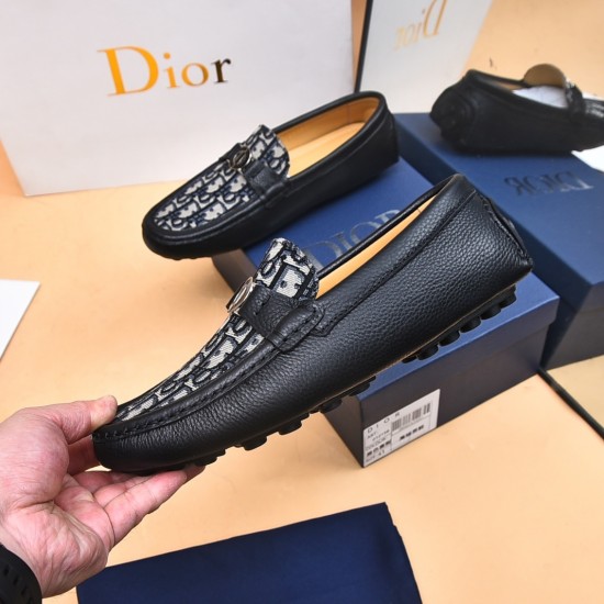 Dior Shoes: Top Quality