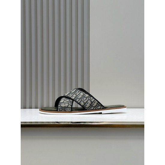 Dior Shoes: Top Quality