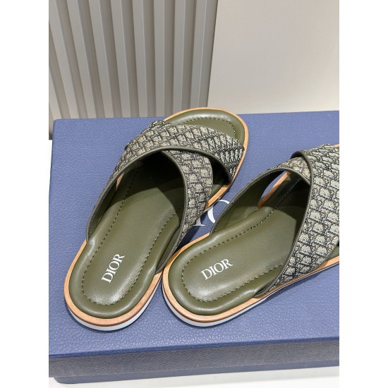 Dior Shoes: Top Quality