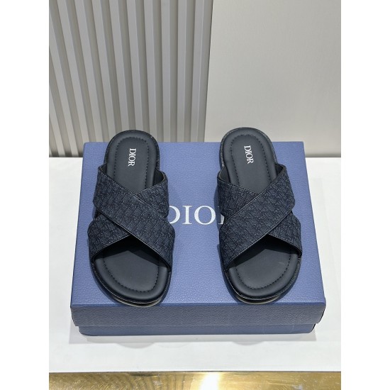 Dior Shoes: Top Quality
