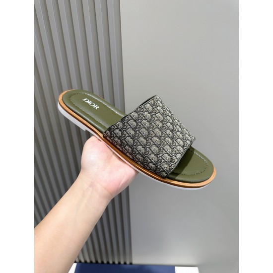 Dior Shoes: Top Quality