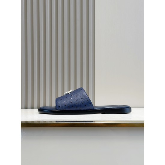 Dior Shoes: Top Quality