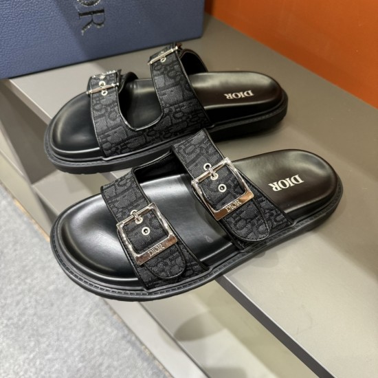 Dior Shoes: Top Quality