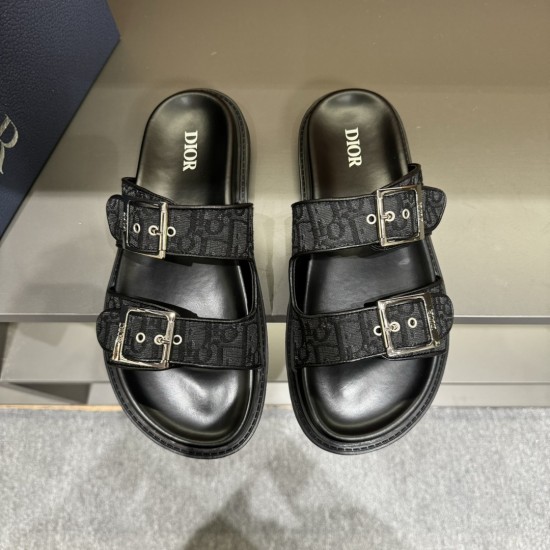Dior Shoes: Top Quality