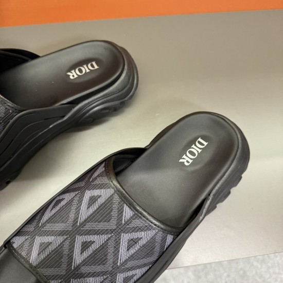 Dior Shoes: Top Quality