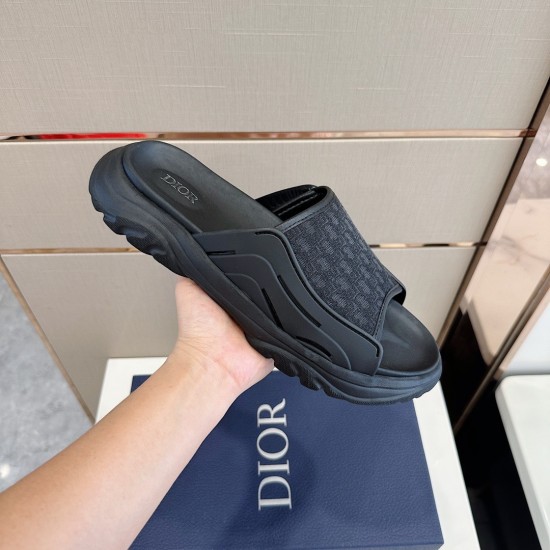 Dior Shoes: Top Quality