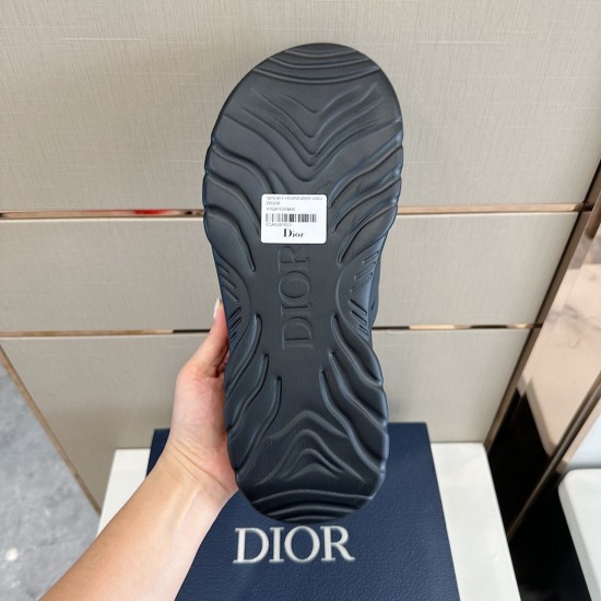 Dior Shoes: Top Quality