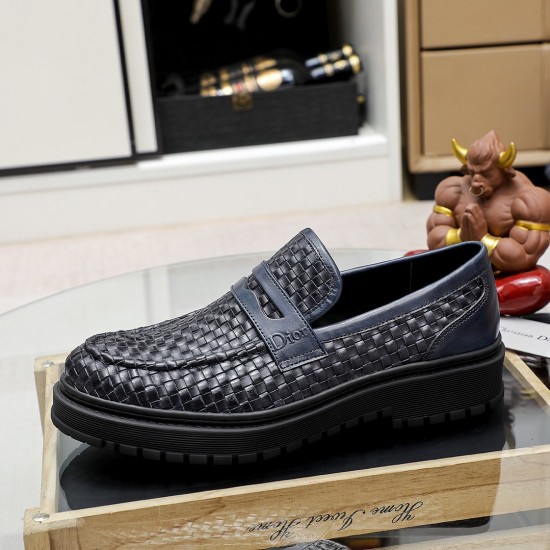 Dior Shoes: Top Quality