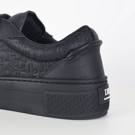 Dior Shoes: Top Quality