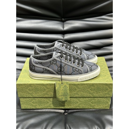Gucci Shoes: Top Quality