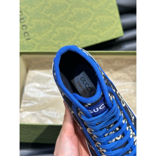 Gucci Shoes: Top Quality