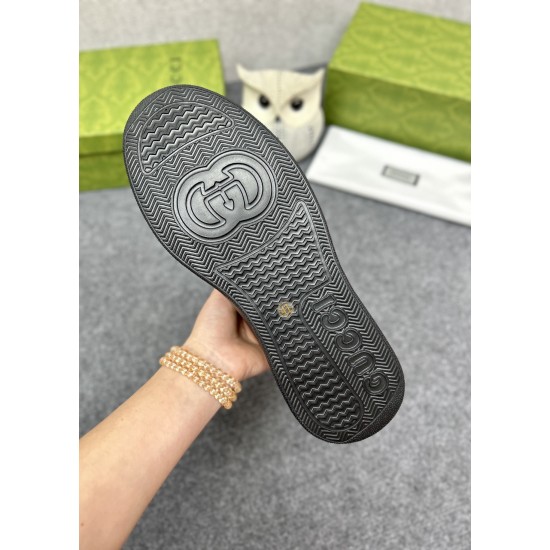 Gucci Shoes: Top Quality