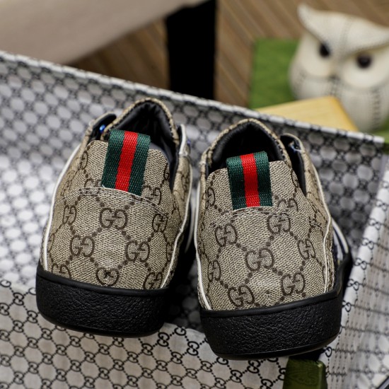 Gucci Shoes: Top Quality