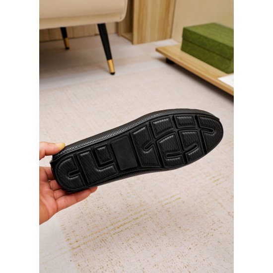 Gucci Shoes: Top Quality