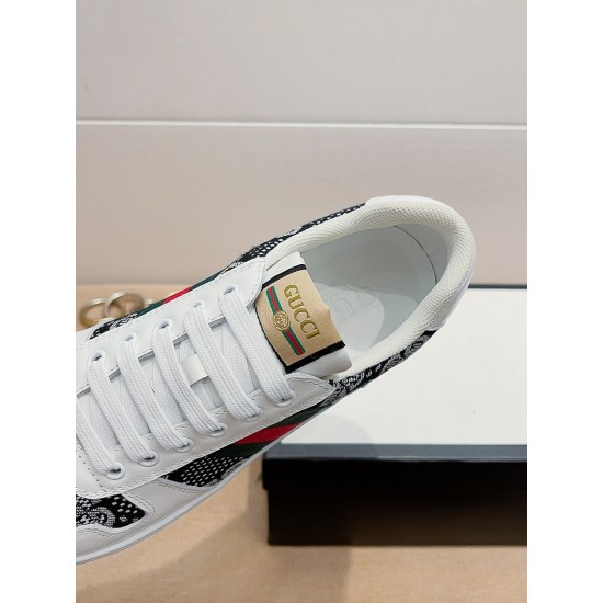 Gucci Shoes: Top Quality