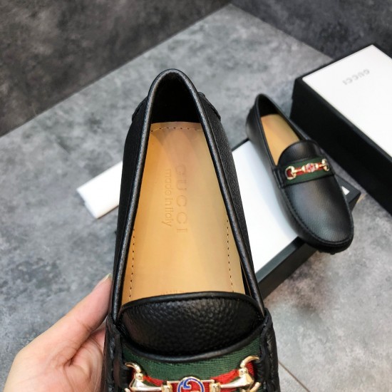 Gucci Shoes: Top Quality