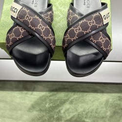 Gucci Shoes: Top Quality