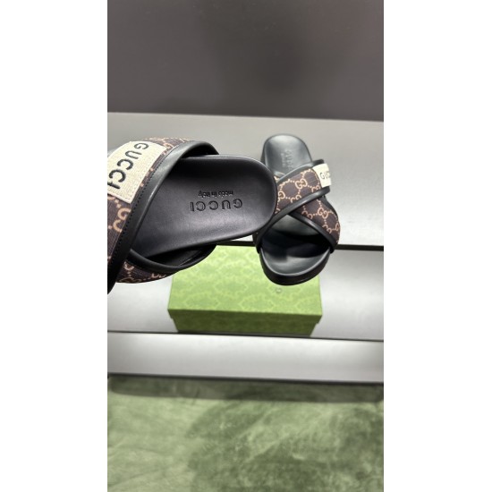 Gucci Shoes: Top Quality