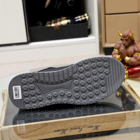 THOM BROWNE Shoes: Top Quality