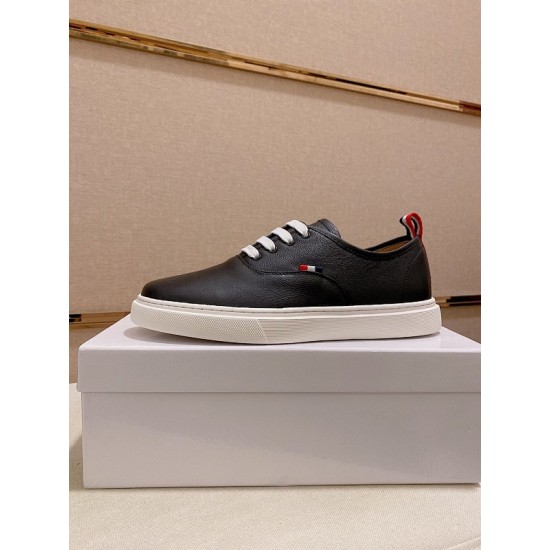 THOM BROWNE Shoes: Top Quality