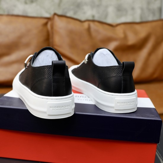 THOM BROWNE Shoes: Top Quality