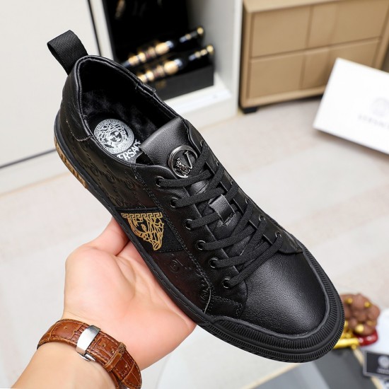 Versace Shoes: Top Quality