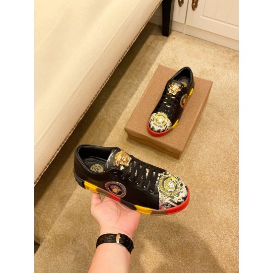 Versace Shoes: Top Quality