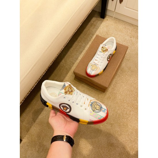 Versace Shoes: Top Quality