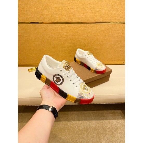 Versace Shoes: Top Quality