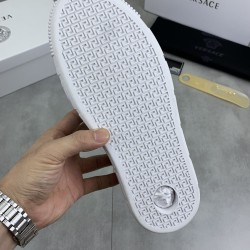 Versace Shoes: Top Quality