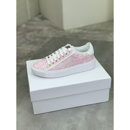 Versace Shoes: Top Quality