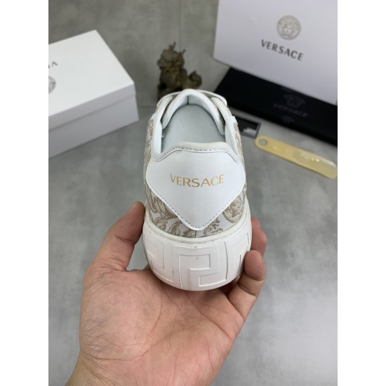 Versace Shoes: Top Quality