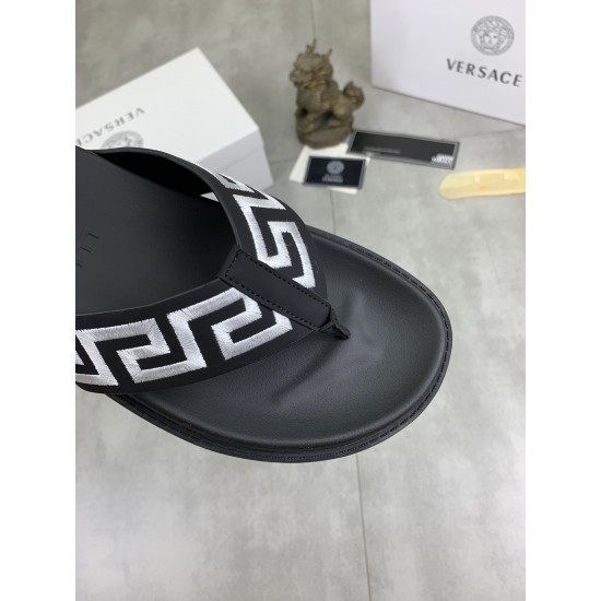 Versace Shoes: Top Quality