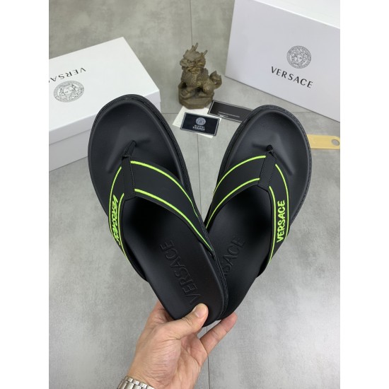 Versace Shoes: Top Quality