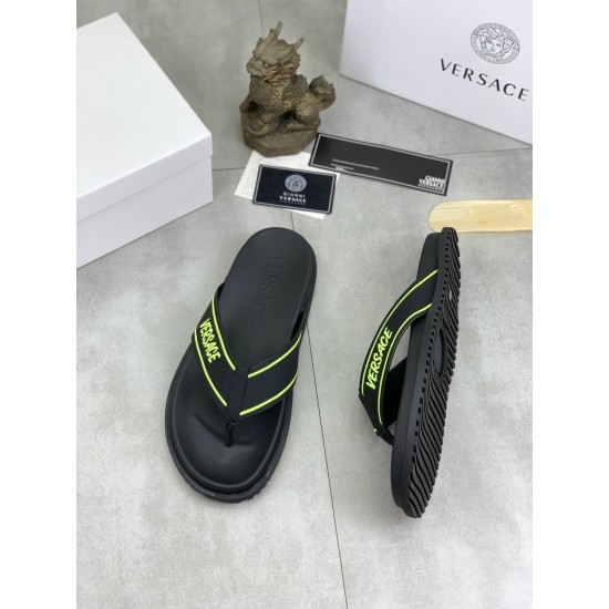 Versace Shoes: Top Quality