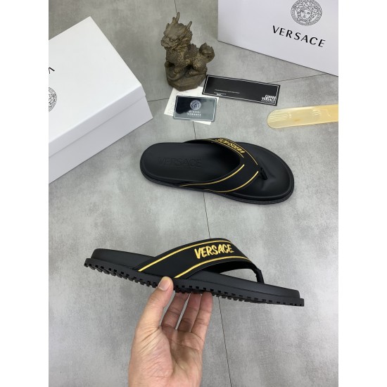 Versace Shoes: Top Quality