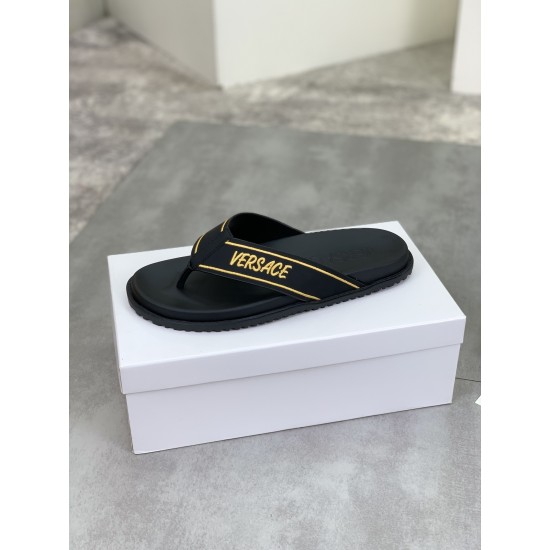 Versace Shoes: Top Quality