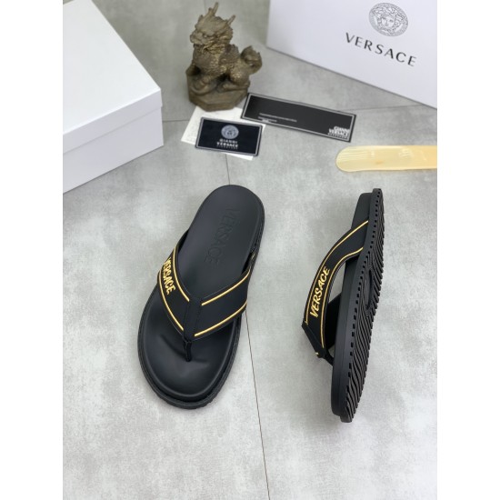 Versace Shoes: Top Quality