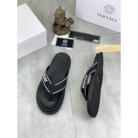 Versace Shoes: Top Quality