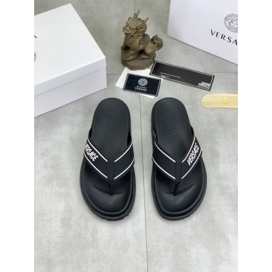 Versace Shoes: Top Quality