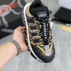 Versace Shoes: Top Quality