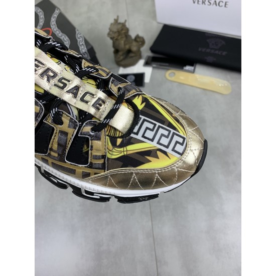 Versace Shoes: Top Quality