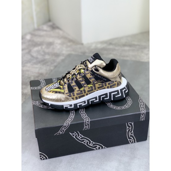 Versace Shoes: Top Quality