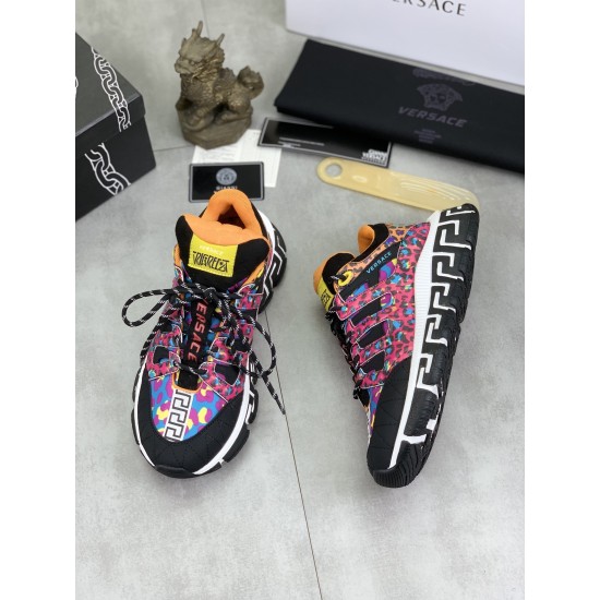 Versace Shoes: Top Quality