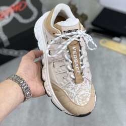 Versace Shoes: Top Quality
