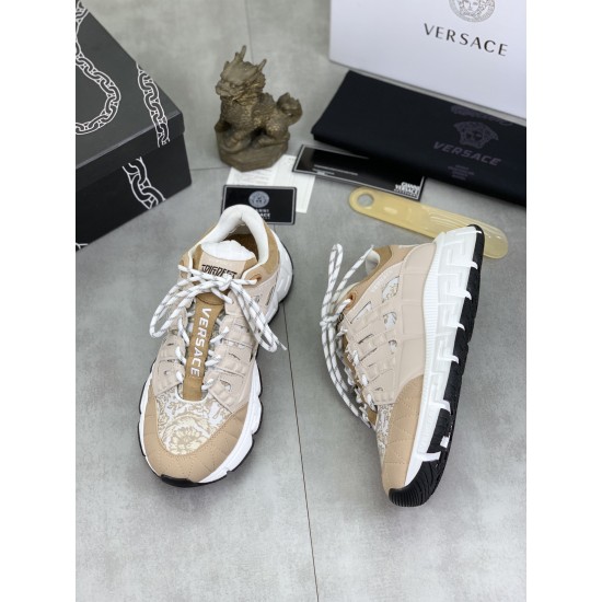 Versace Shoes: Top Quality