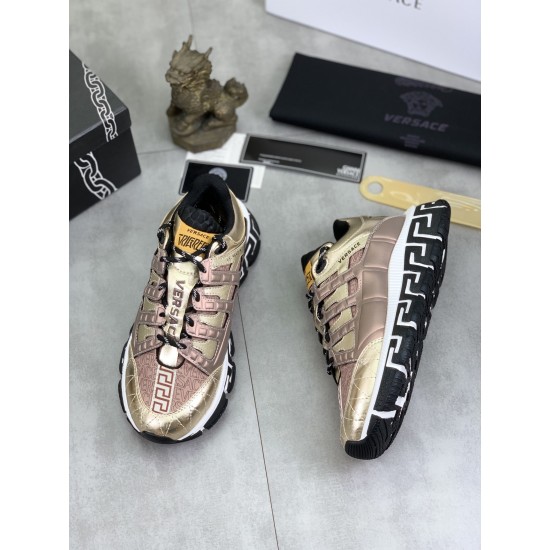 Versace Shoes: Top Quality