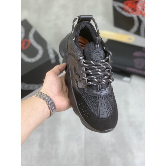Versace Shoes: Top Quality