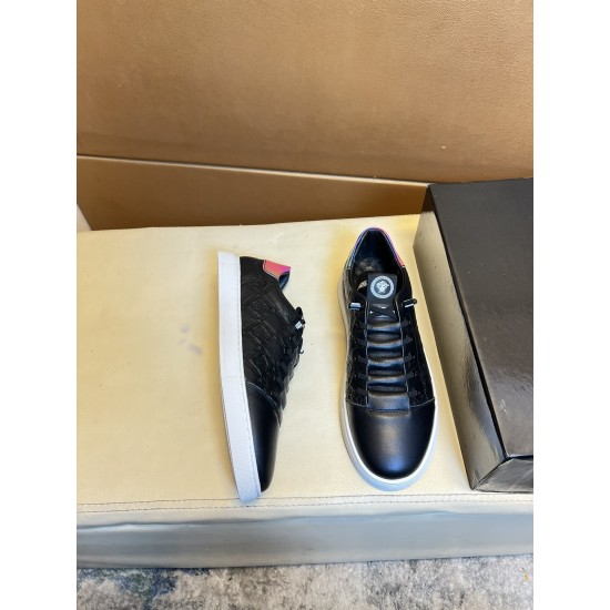 Versace Shoes: Top Quality