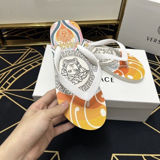 Versace Shoes: Top Quality